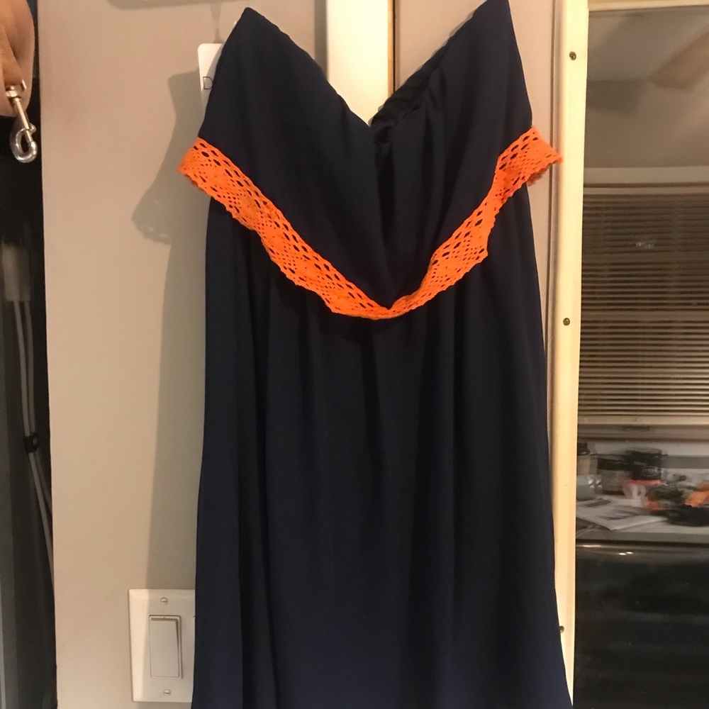 Cute Strapless Navy dress